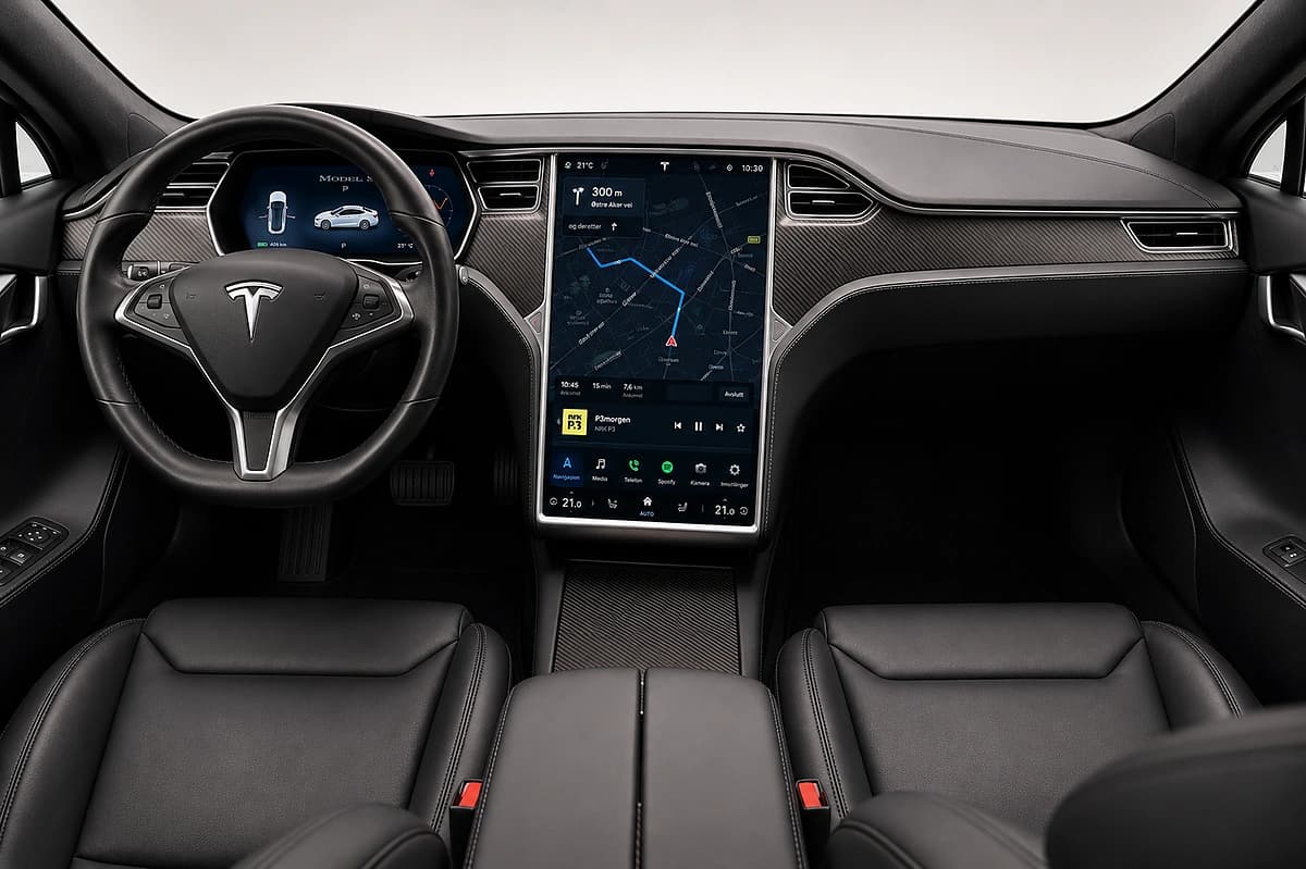Tesla Model S — 6/9