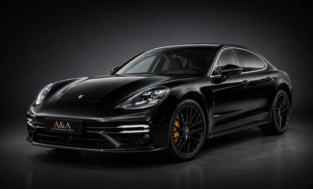 Porsche Panamera — 1/8